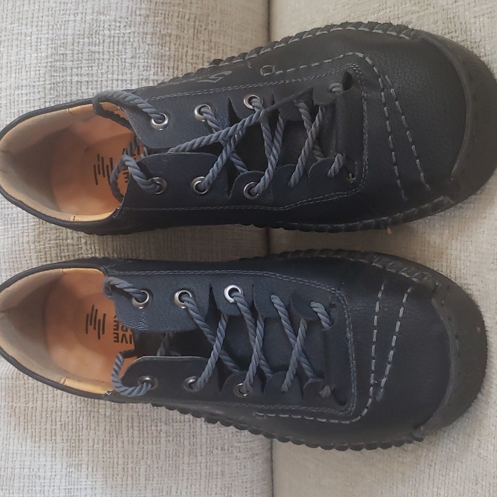 Five Store City Men's Black Leather Casual Shoes Sz 9.5